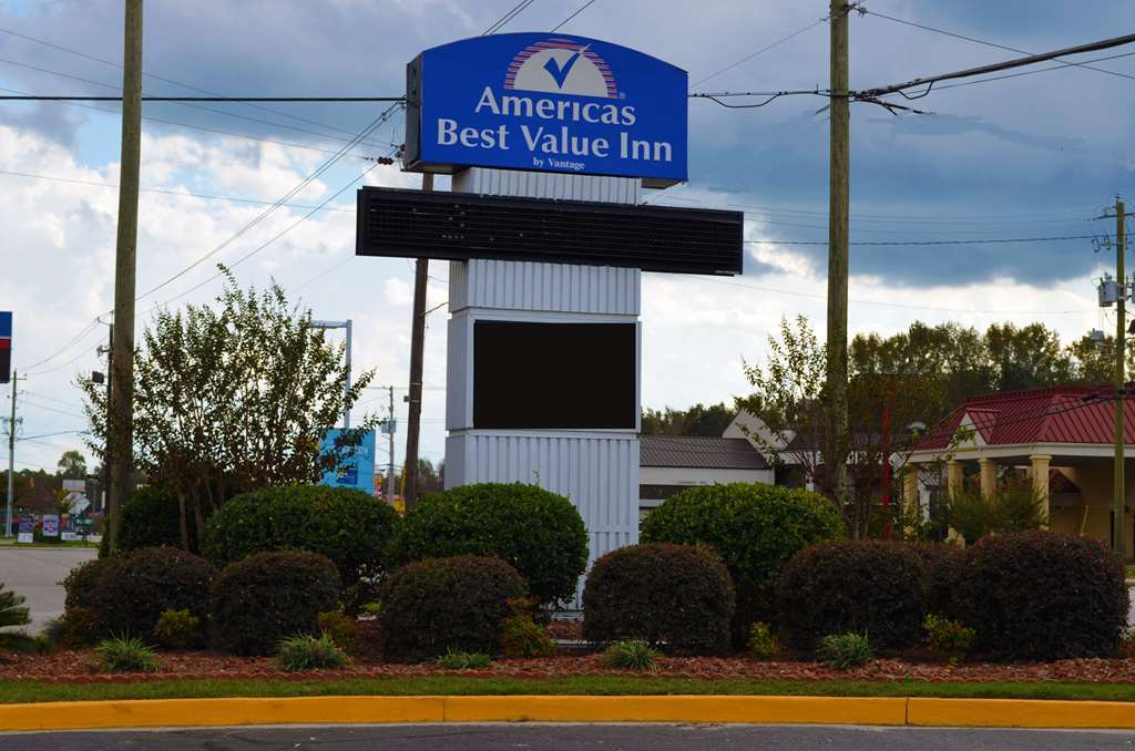 Dillon Express Inn エクステリア 写真