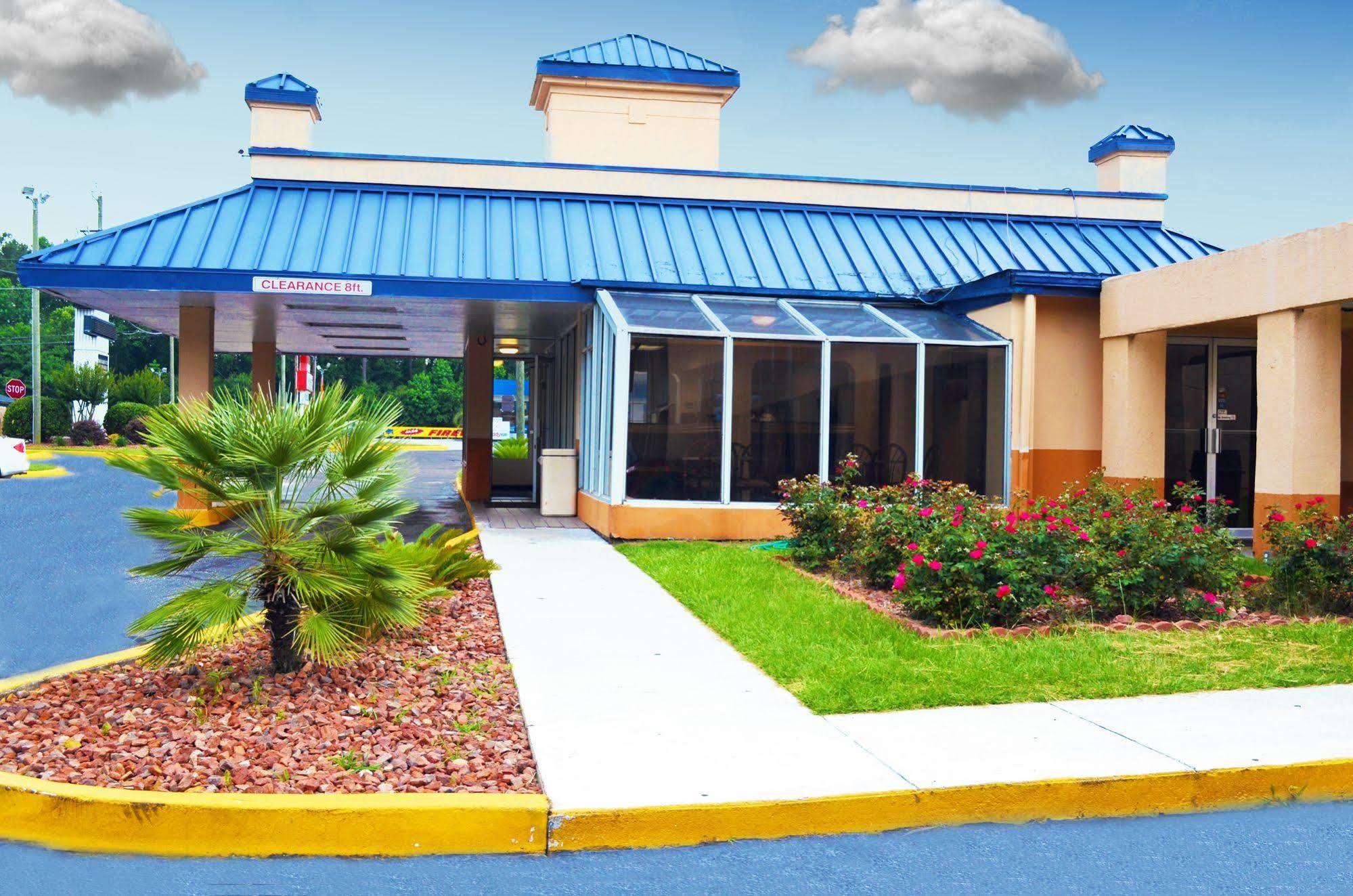 Dillon Express Inn エクステリア 写真